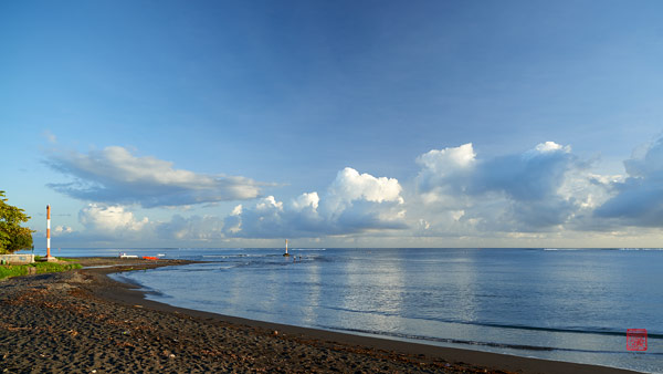 Petite plage © Laurent Minh 2019